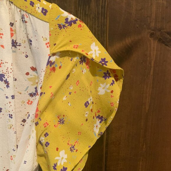 Meadow Rue by Anthropologie Bon Voyage Floral Wrap Blouse Size 4 - Picture 8 of 10
